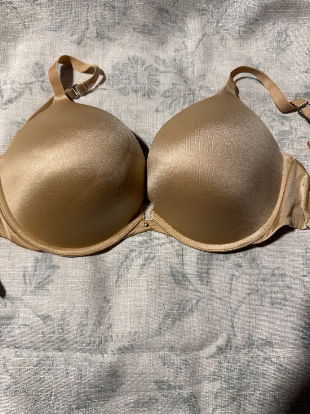 Frederick's of Hollywood Beige push up T-Shirt Bra